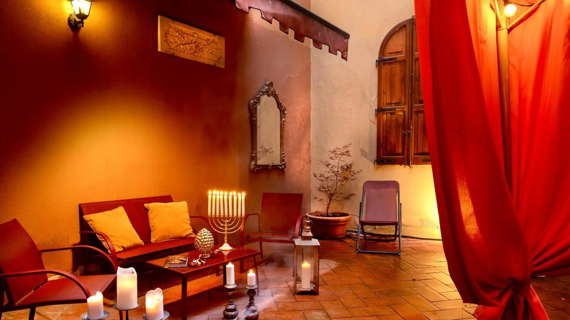 House Of Magic - Due Torri Apartment Bologna